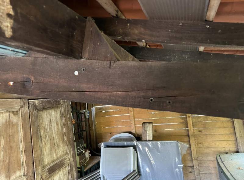 Entreprise de traitement de charpente contre le capricorne du bois près de Saint Médard en Jalles 33