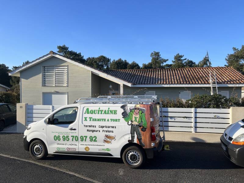 Société spécialisée dans le nettoyage de toiture avec traitement hydrofuge Lesparre Médoc 33