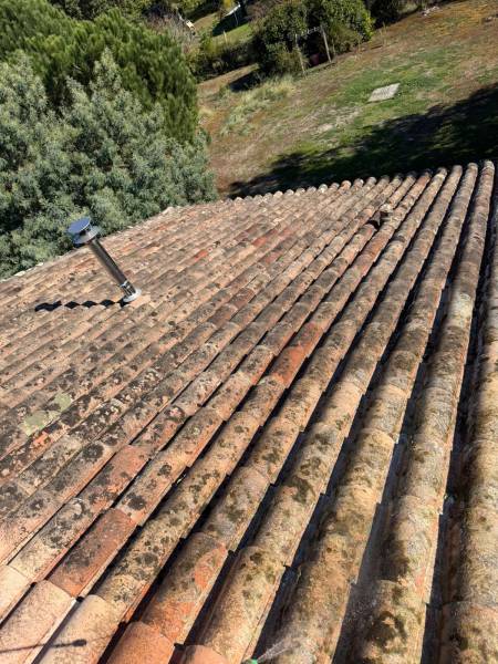 Entreprise de nettoyage et de démoussage de toiture à HOURTIN 33990